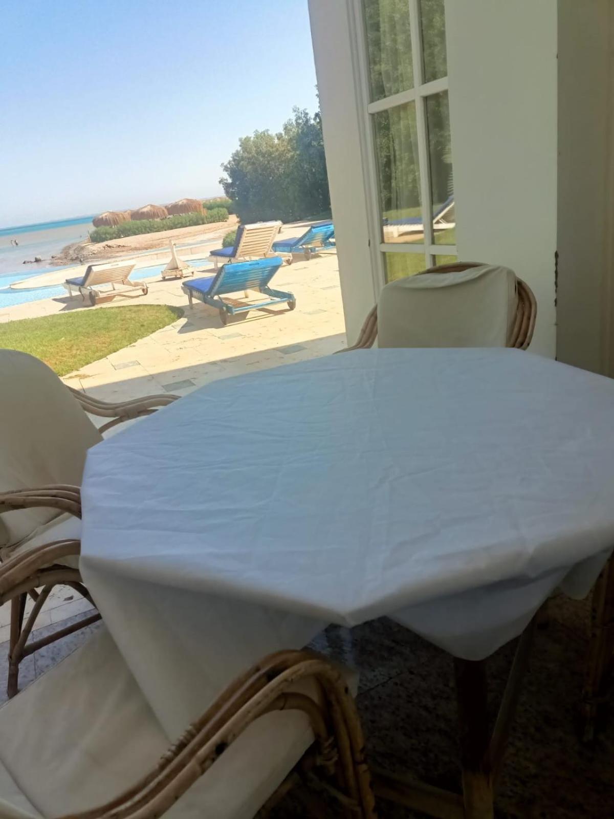 Vila White Phase2 - Elgouna 5bd *